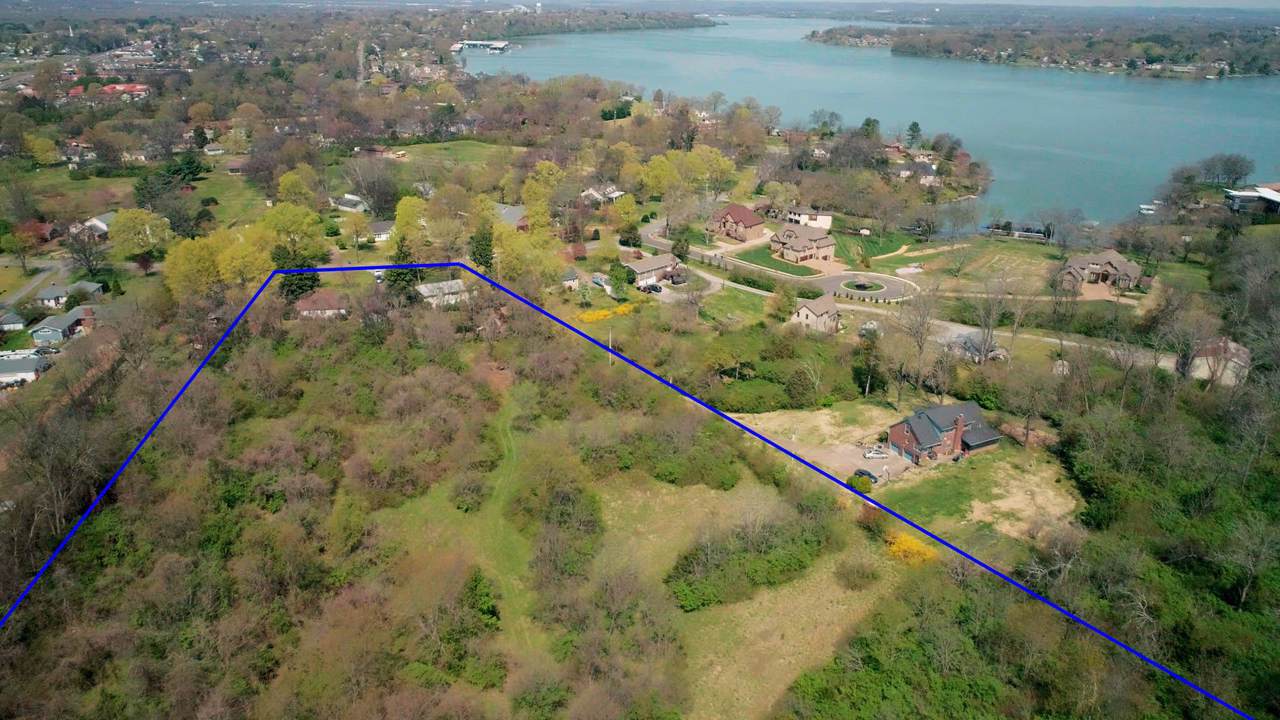 3231 Lakeshore Dr - Photo 1