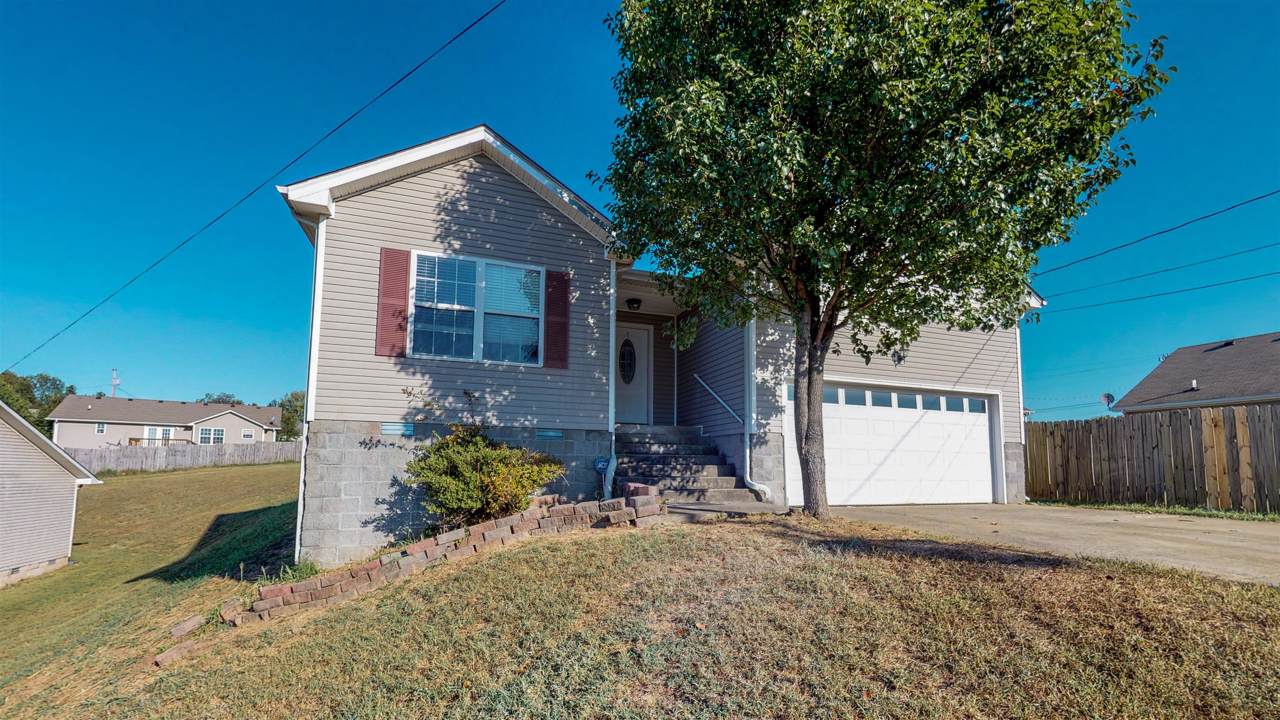 103 Kerrington Ct - Photo 1
