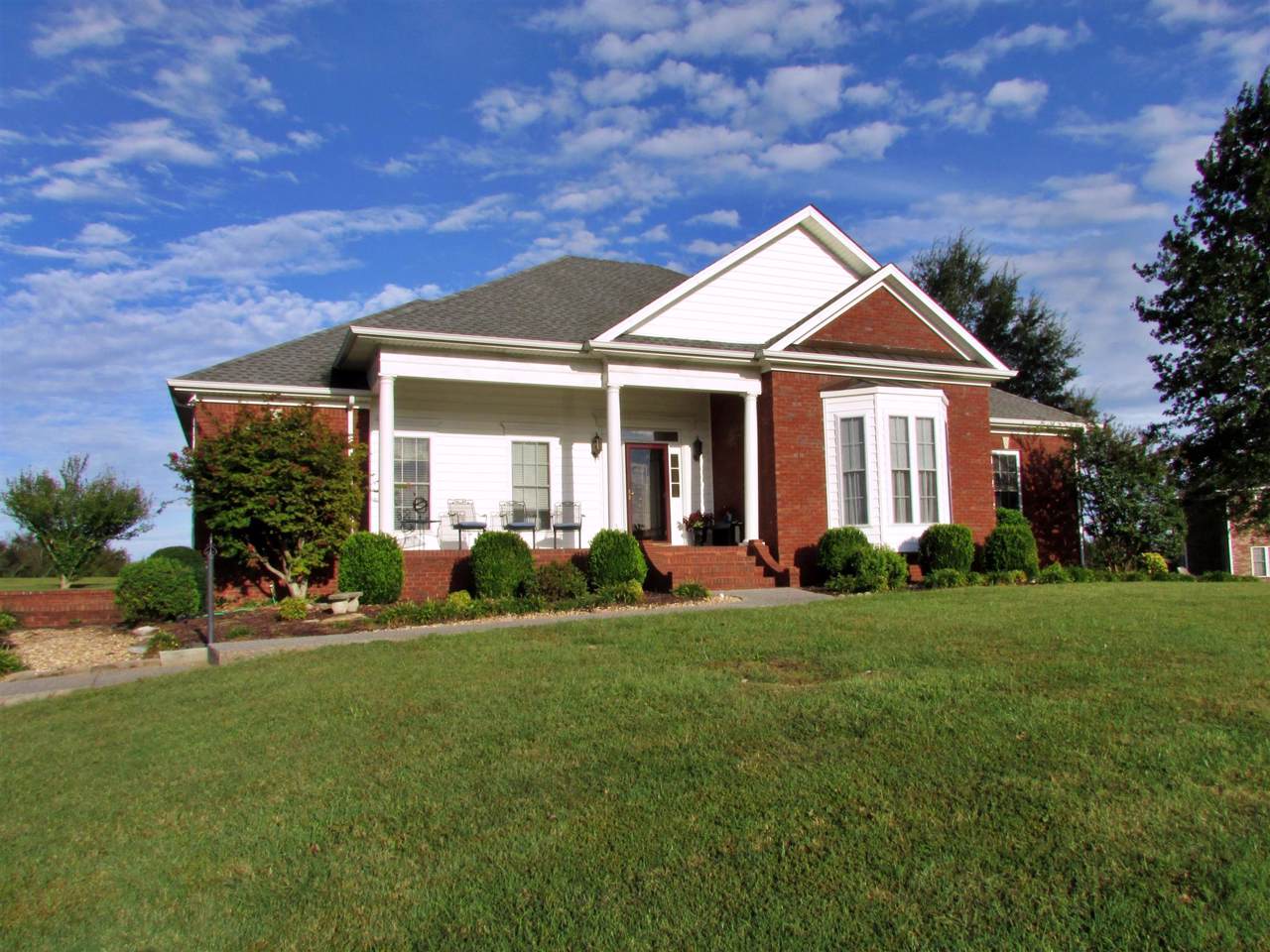 1016 Glover Hills Dr - Photo 1