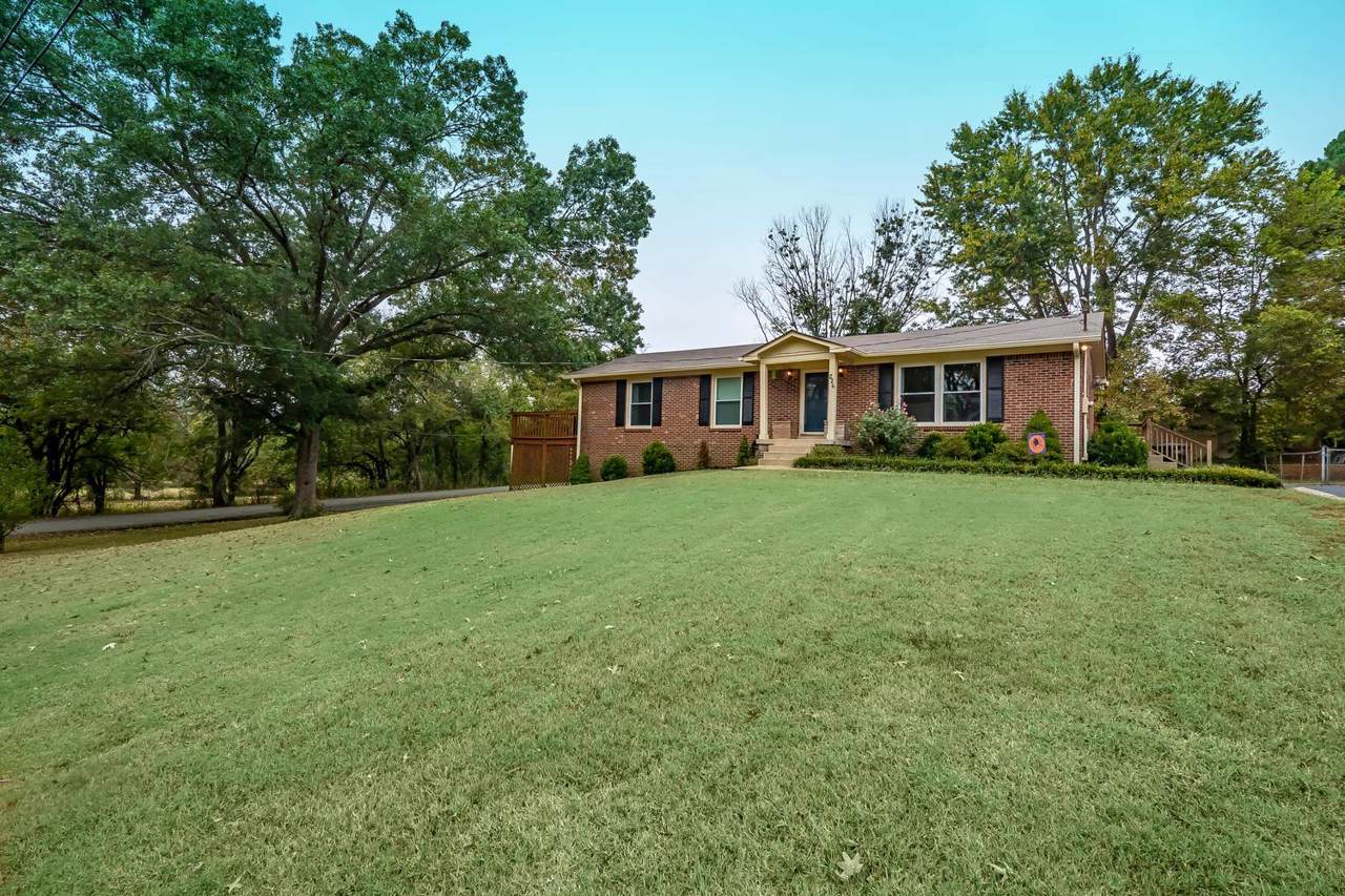 226 Stonewall Rd - Photo 1