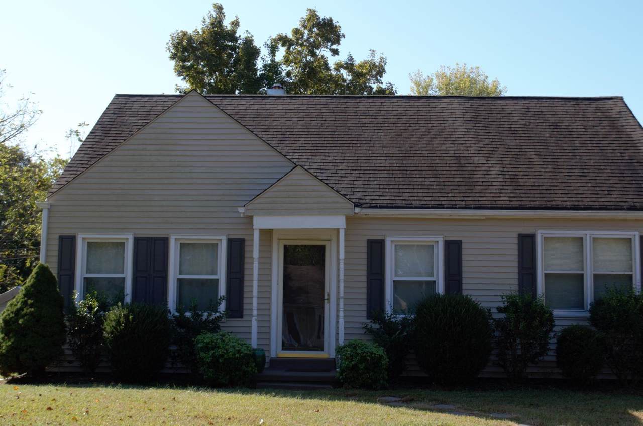 132 Delmar Dr - Photo 1