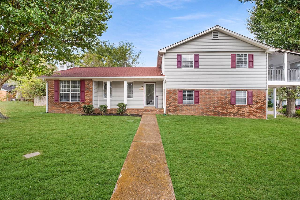 3300 Country Ridge Dr - Photo 1