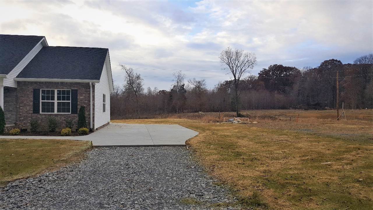 439 Bob Perry Road - Photo 1