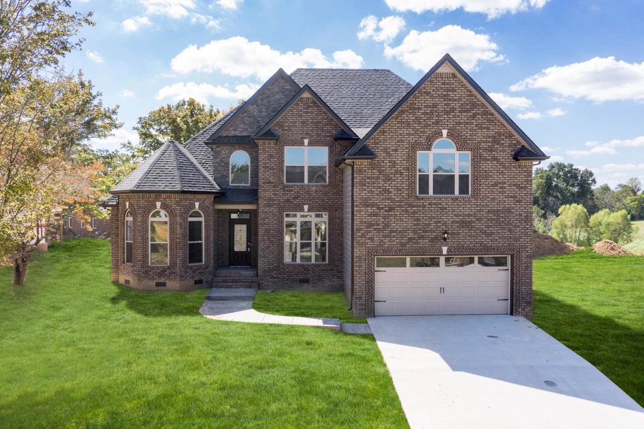 421 Farmington - Photo 1