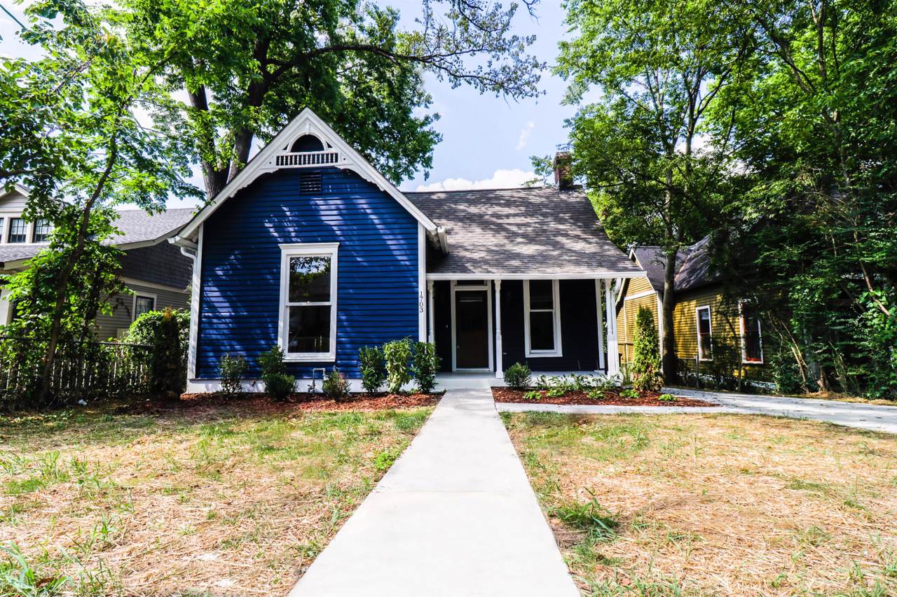 1703 Forrest Ave - Photo 1