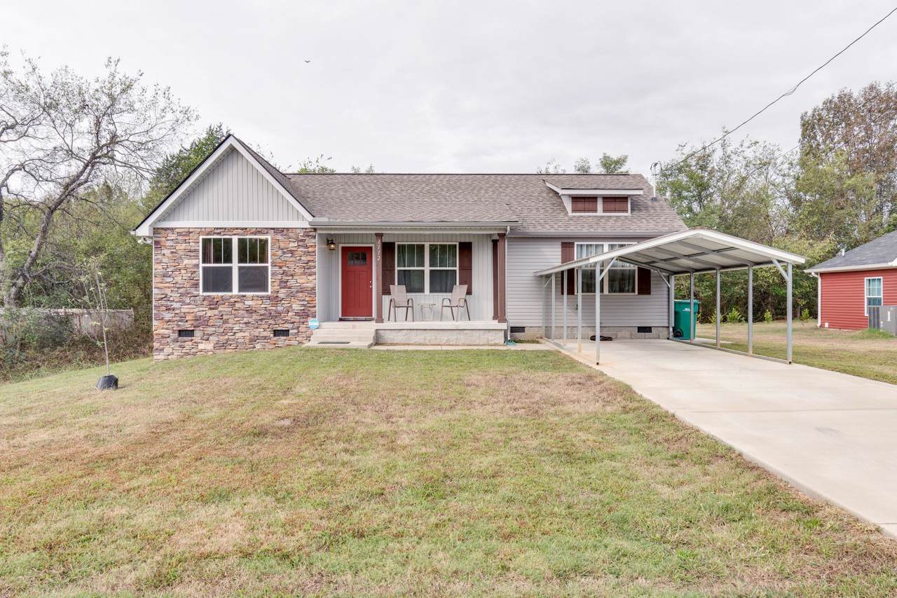 1112 Moreno Lane - Photo 1