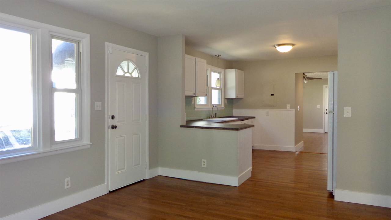 321 S 16th St - Photo 1