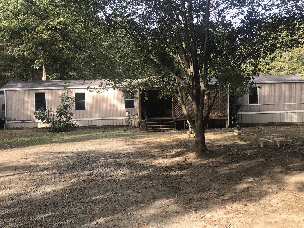 210 Spencer Dr - Photo 1