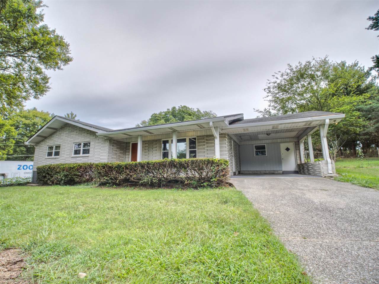 260 Dobbins Pike - Photo 1