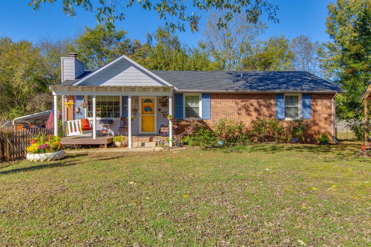 224 Jackson Ave - Photo 1
