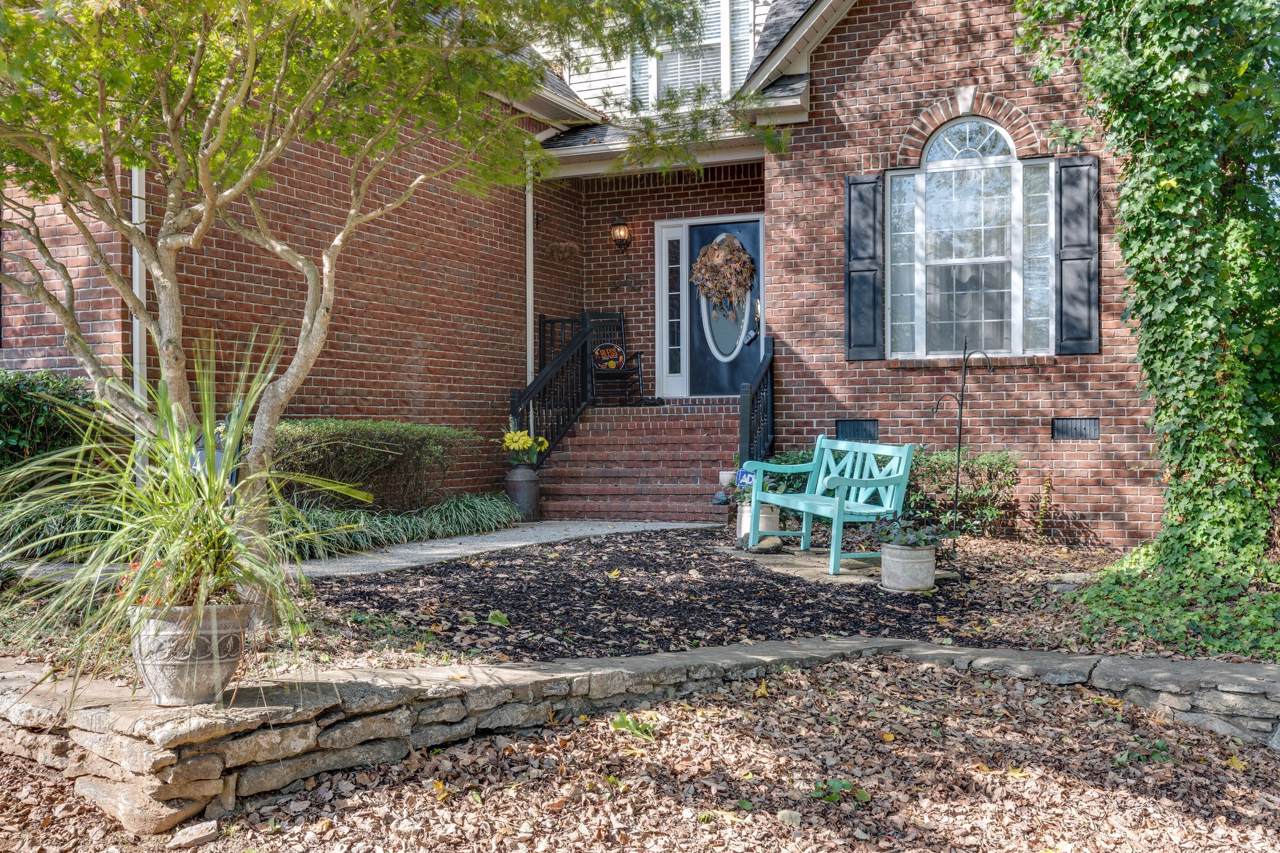846 Rands Way - Photo 1