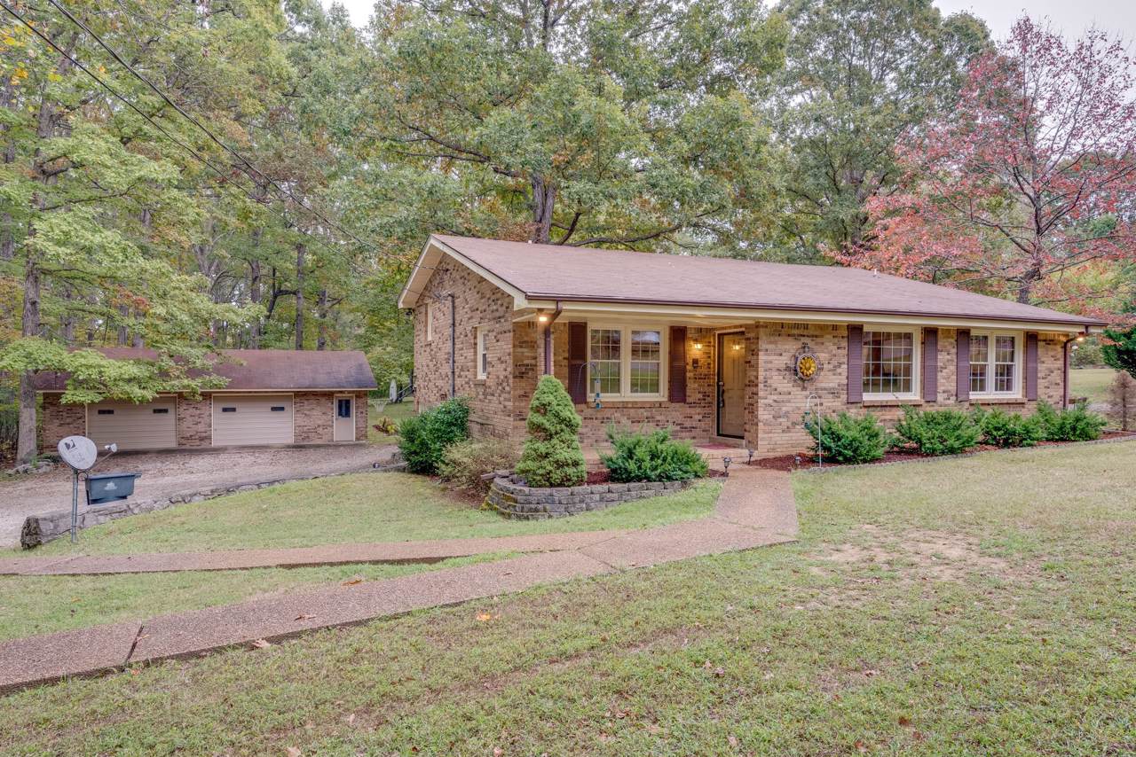 1031 Williams Dr - Photo 1