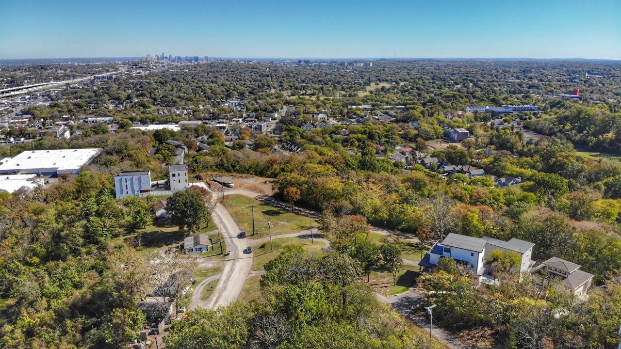 6110 Hill Circle Dr - Photo 1