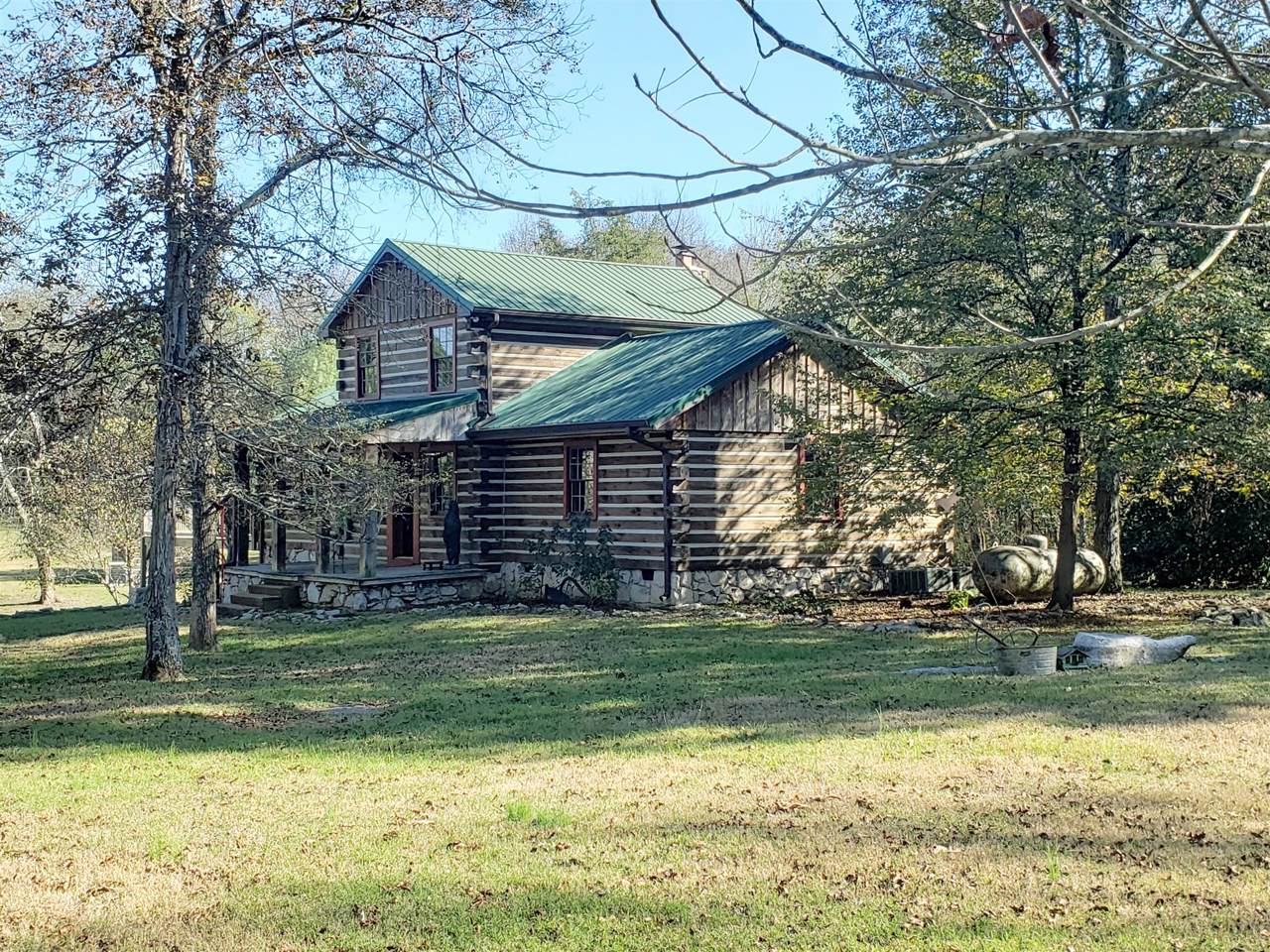 1422 Chandler Rd - Photo 1