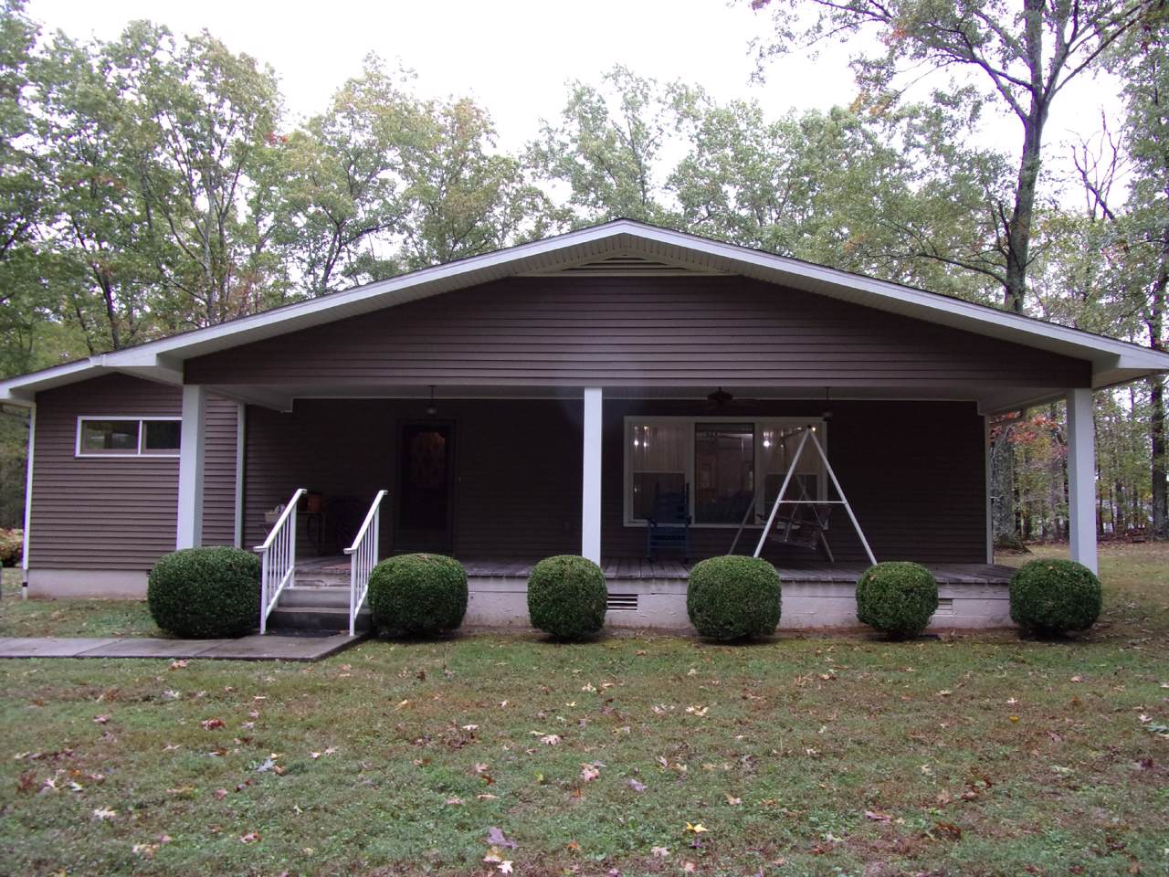 150 Deerfield Rd - Photo 1