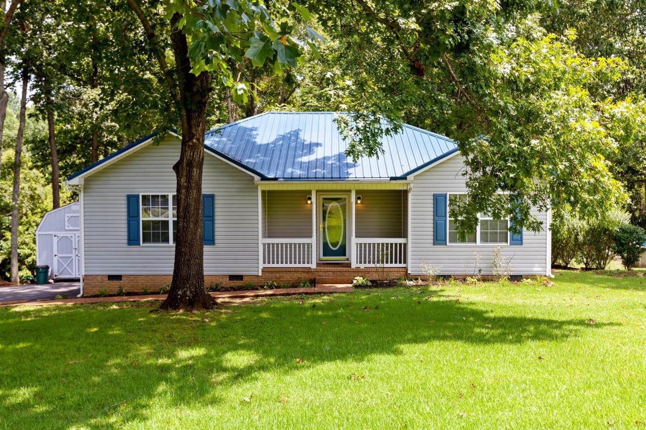 2420 Lisa Ln - Photo 1
