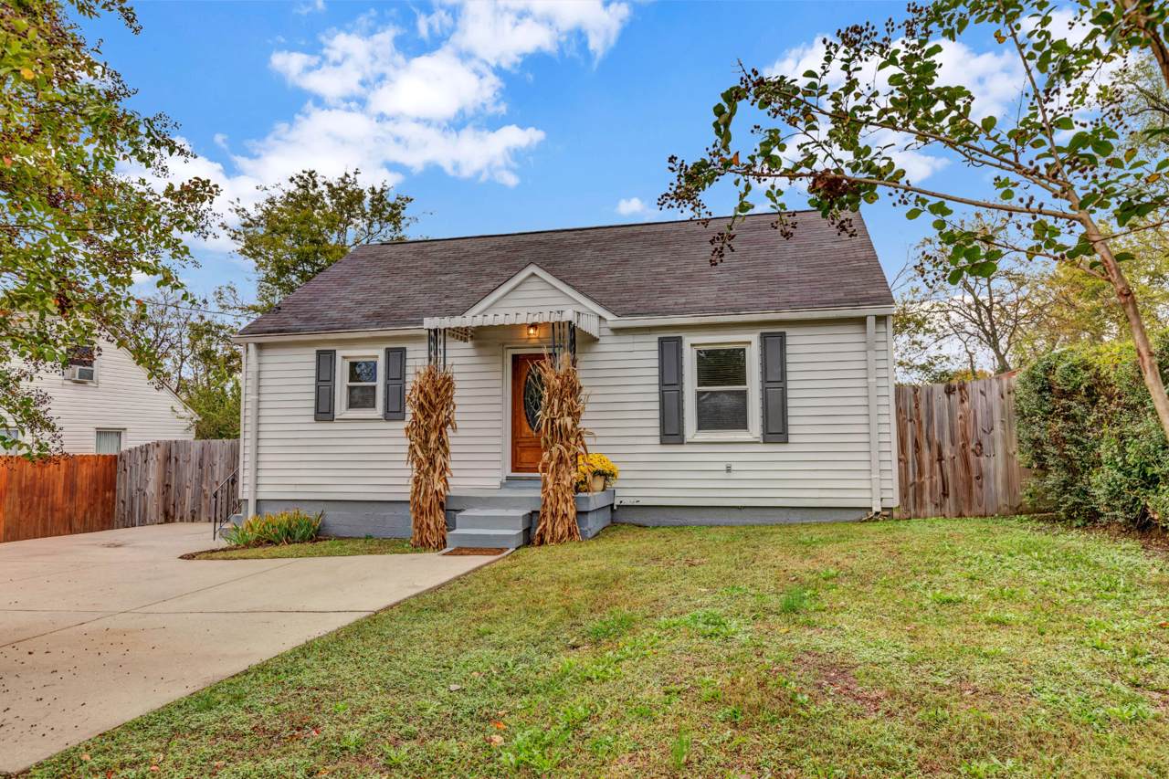 430 W Bend Dr - Photo 1