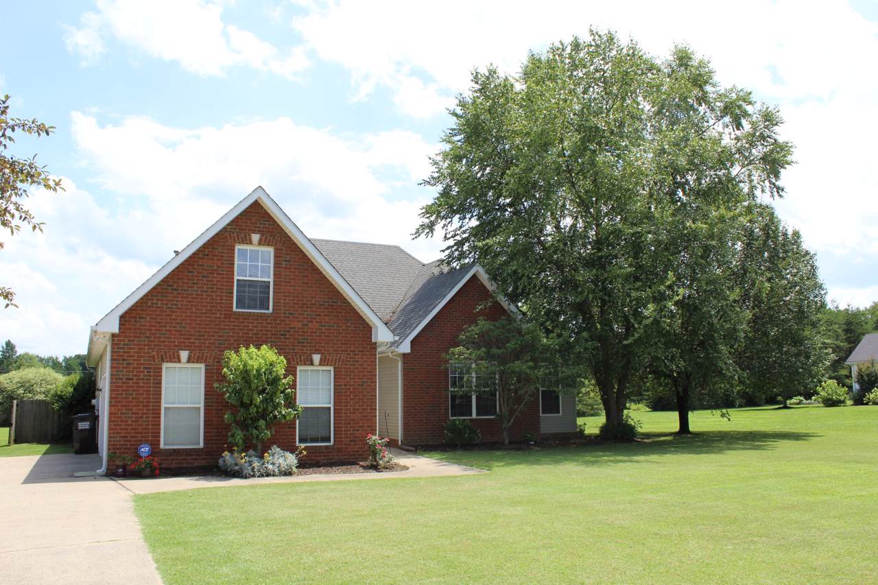 111 Tenby Dr - Photo 1