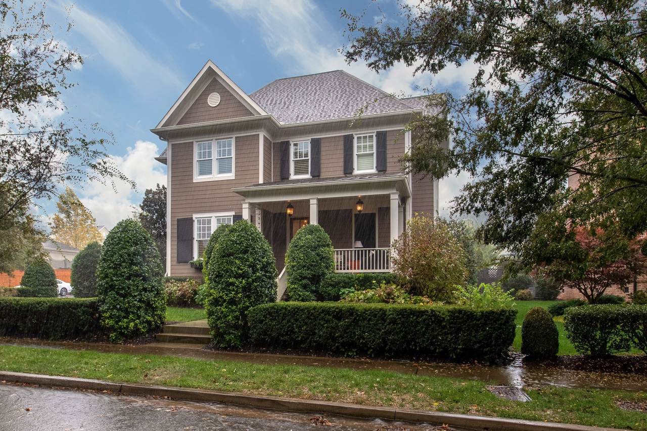 607 Stonewater Blvd - Photo 1