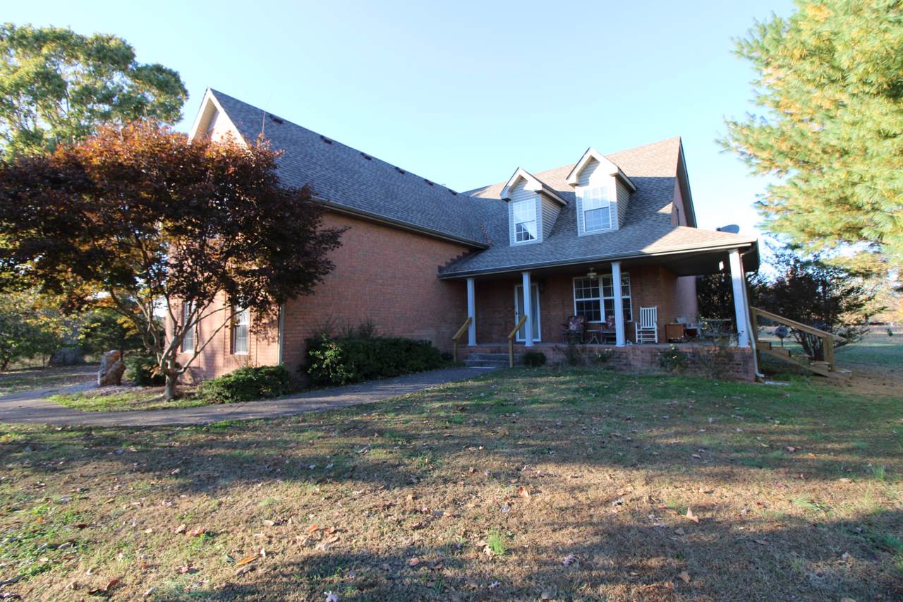 248 W Hester Rd - Photo 1