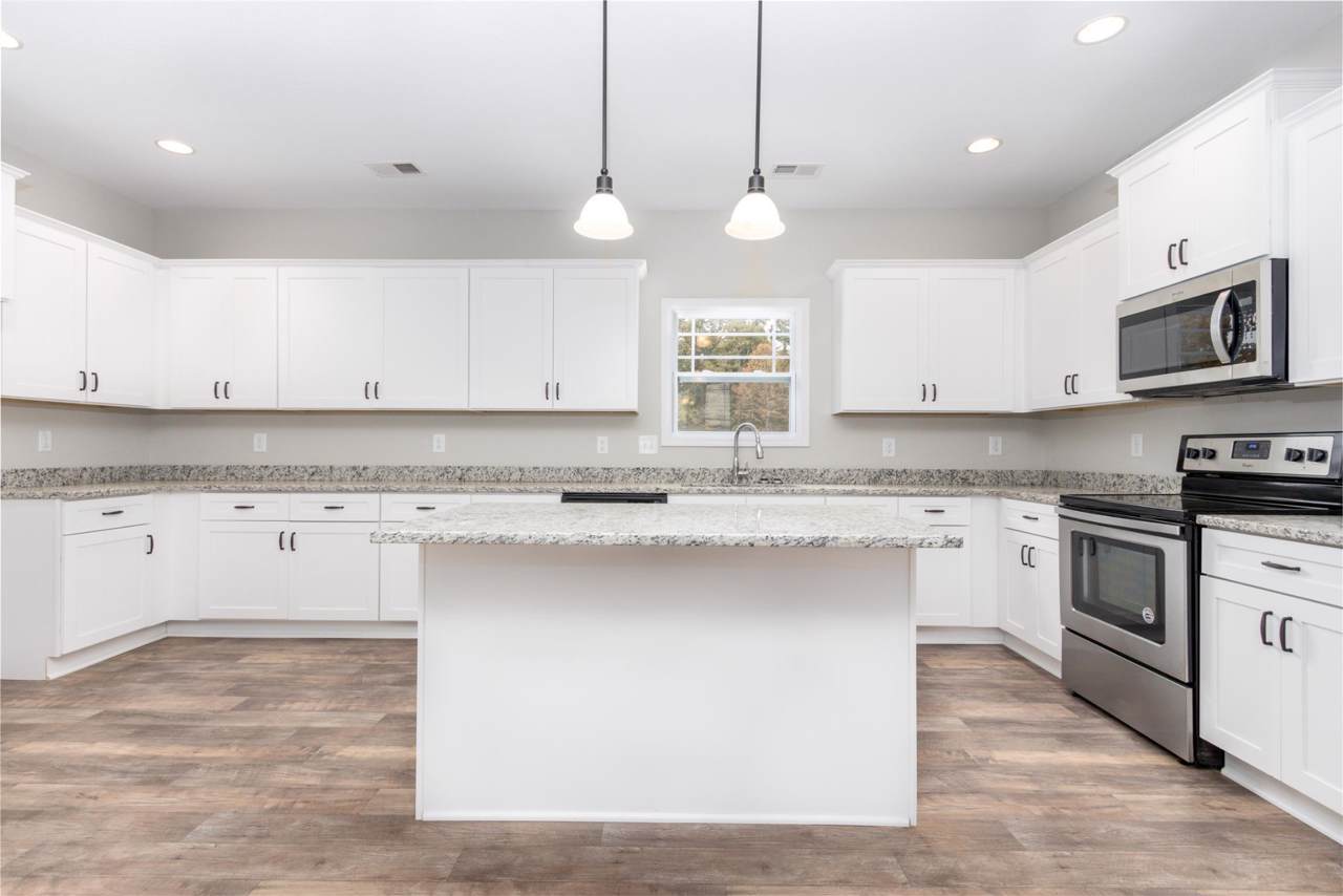 388 West Creek Farms - Photo 1