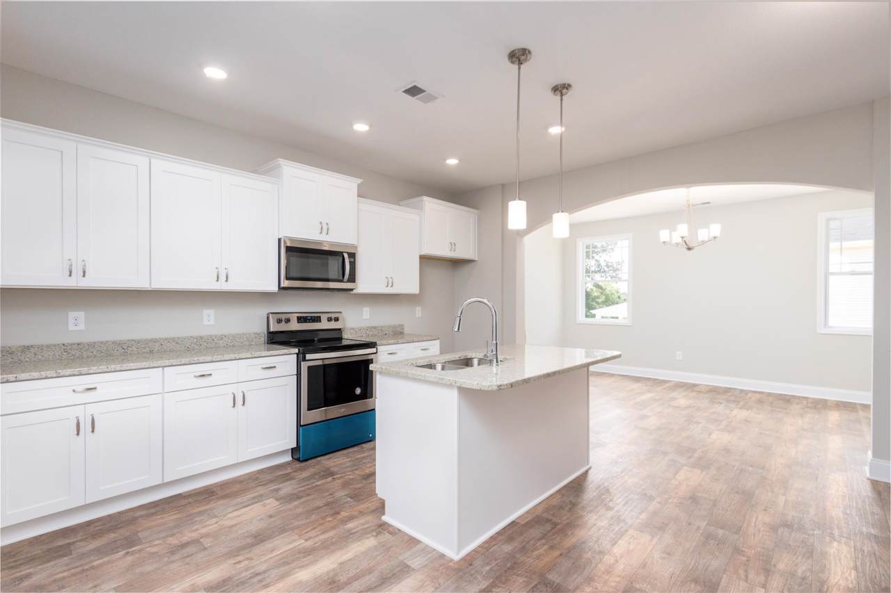 409 West Creek Farms - Photo 1