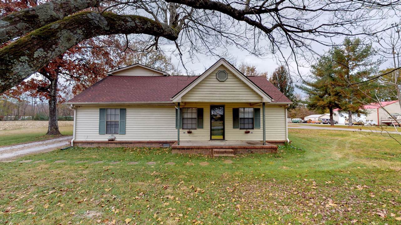 6211 Woodbury Hwy - Photo 1