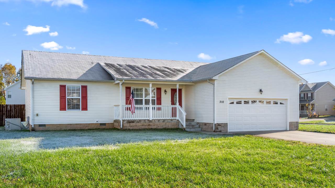 310 Grant Ave - Photo 1