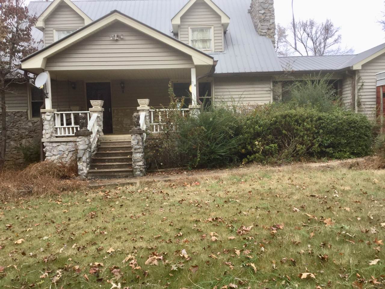 54 Woodvine Ln - Photo 1 54 Woodvine Ln - Photo 1