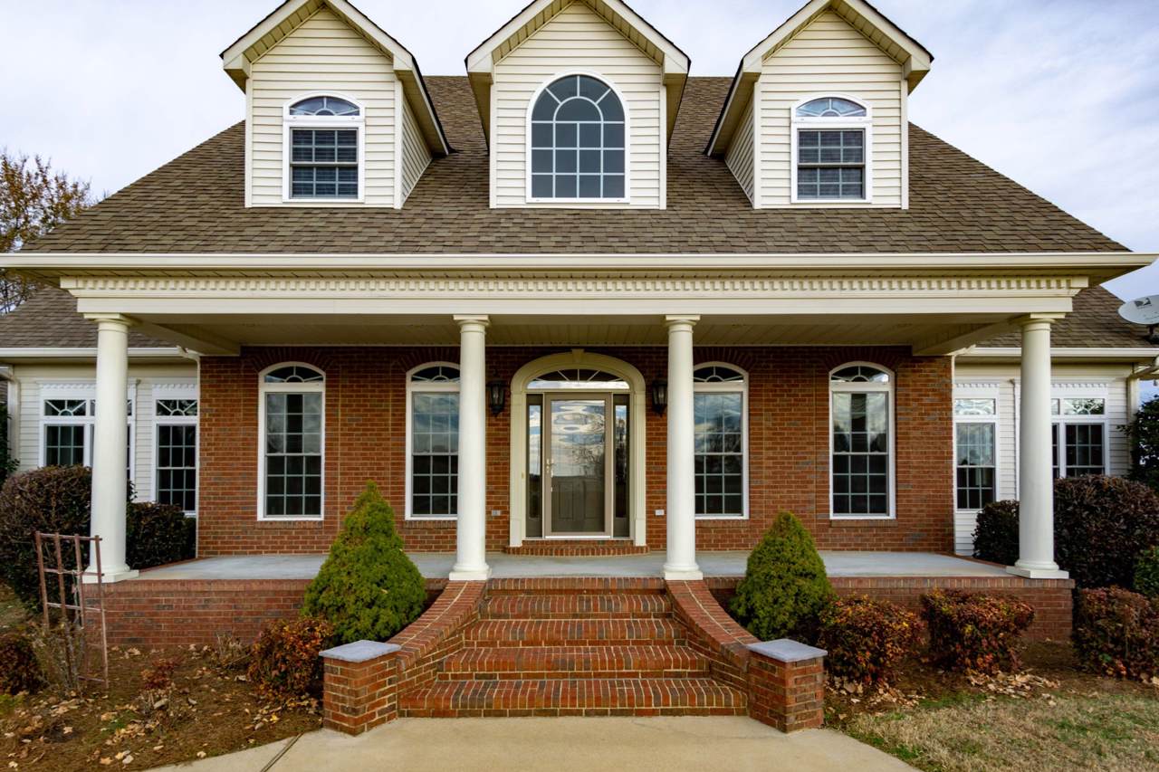 270 Ables Ln - Photo 1