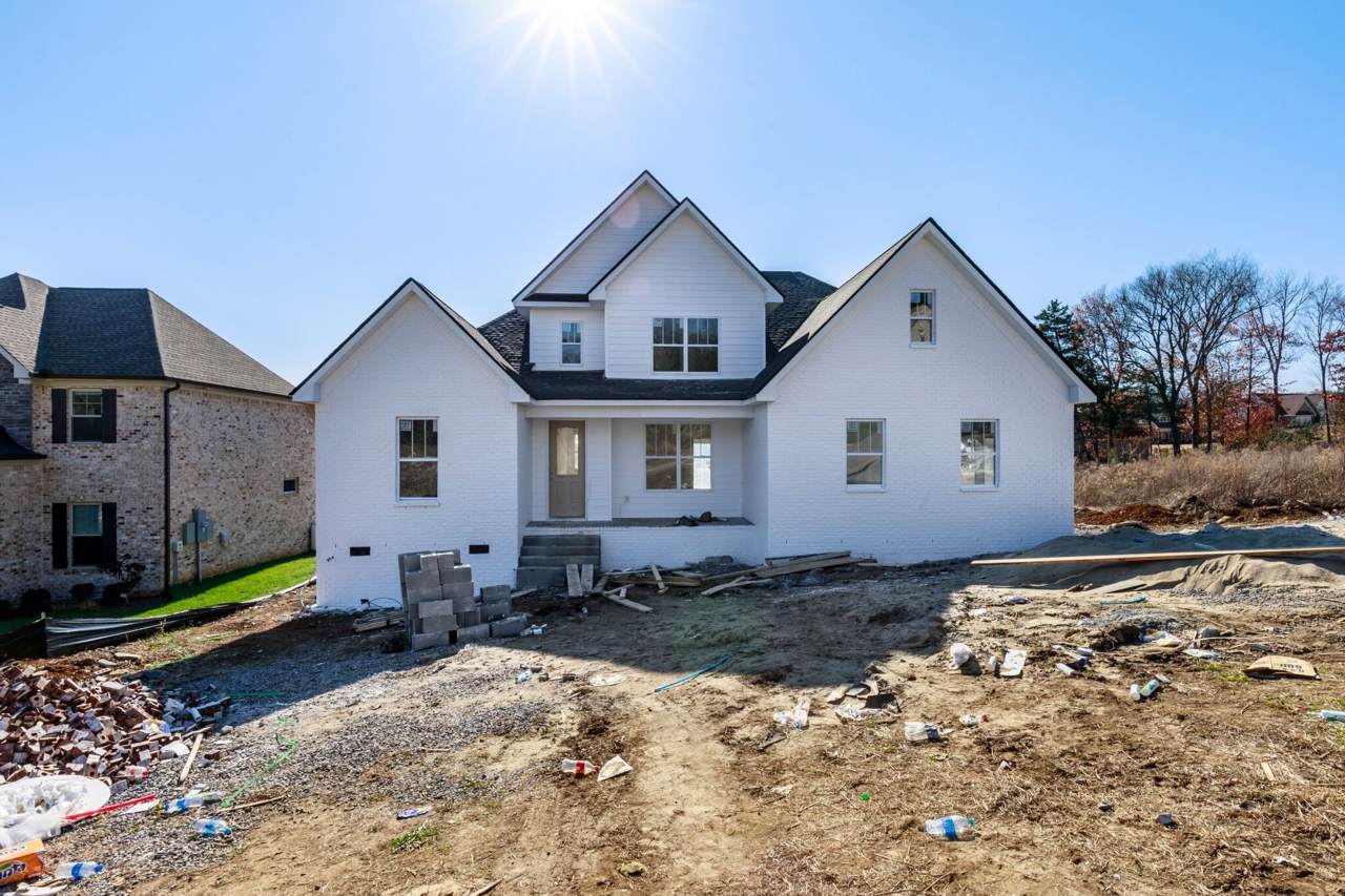 653 Twin View Dr - Photo 1