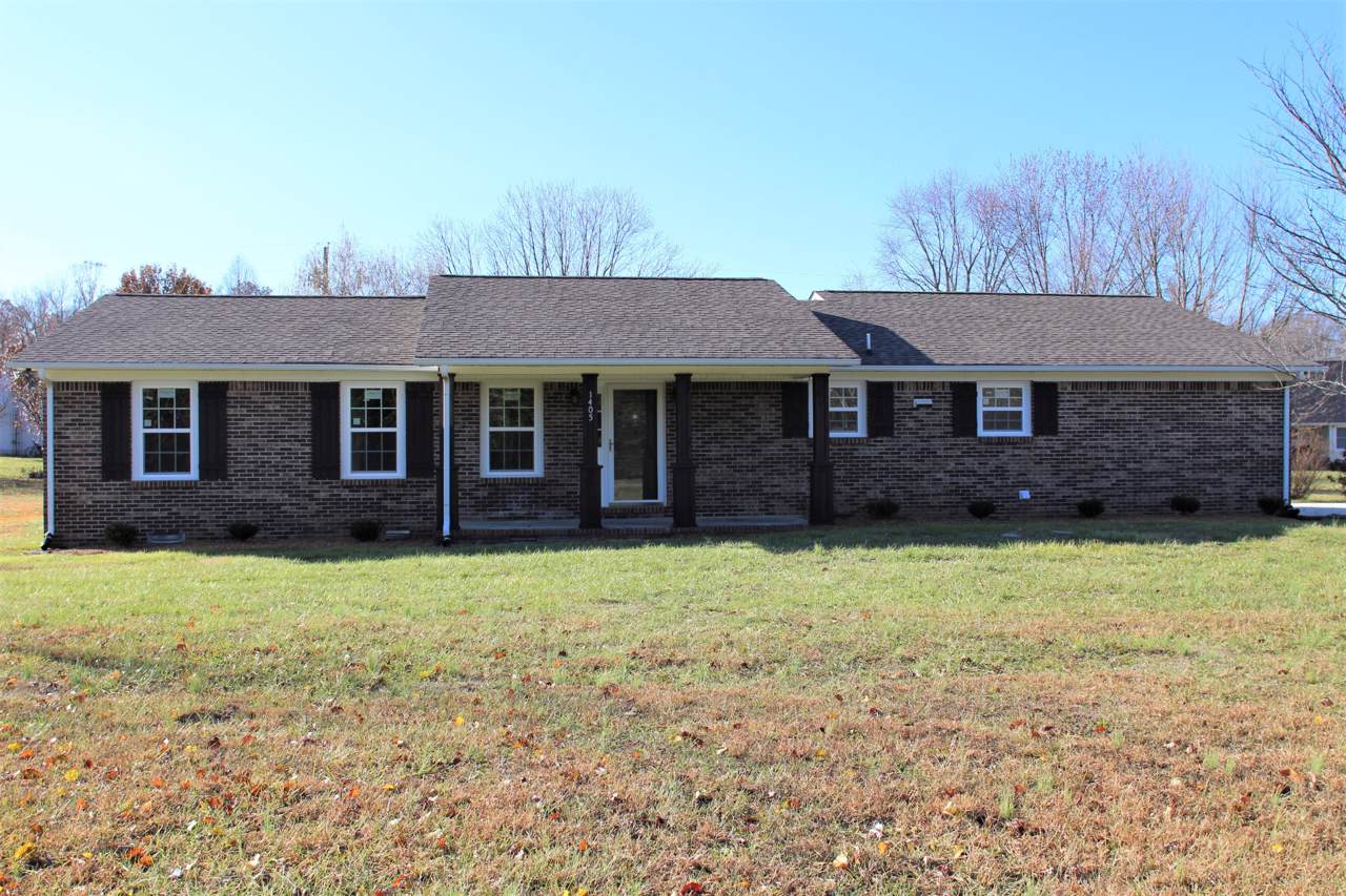 1405 Howell Ln - Photo 1