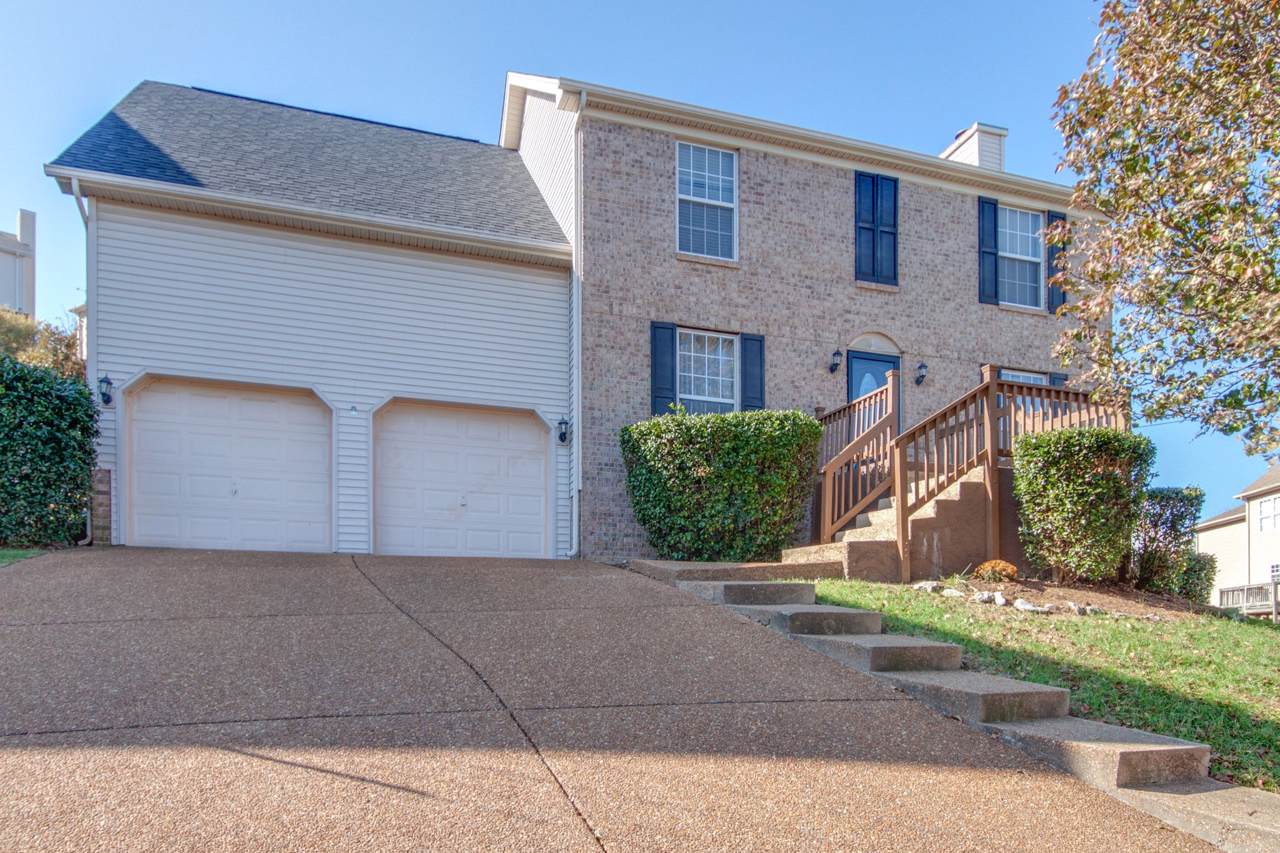 4704 Chepstow Dr - Photo 1