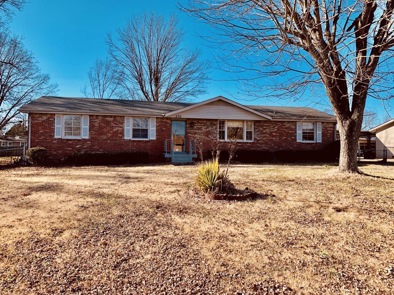 2711 Arbor St - Photo 1