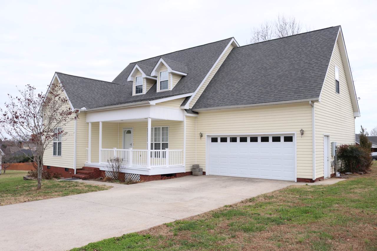 16 Waters Edge Dr - Photo 1