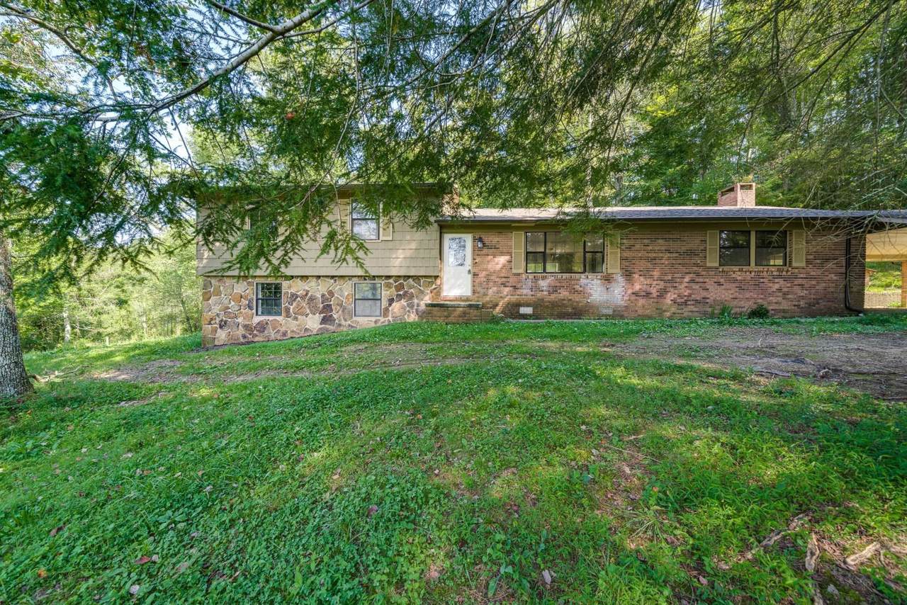 1516 Airport Road - Photo 1
