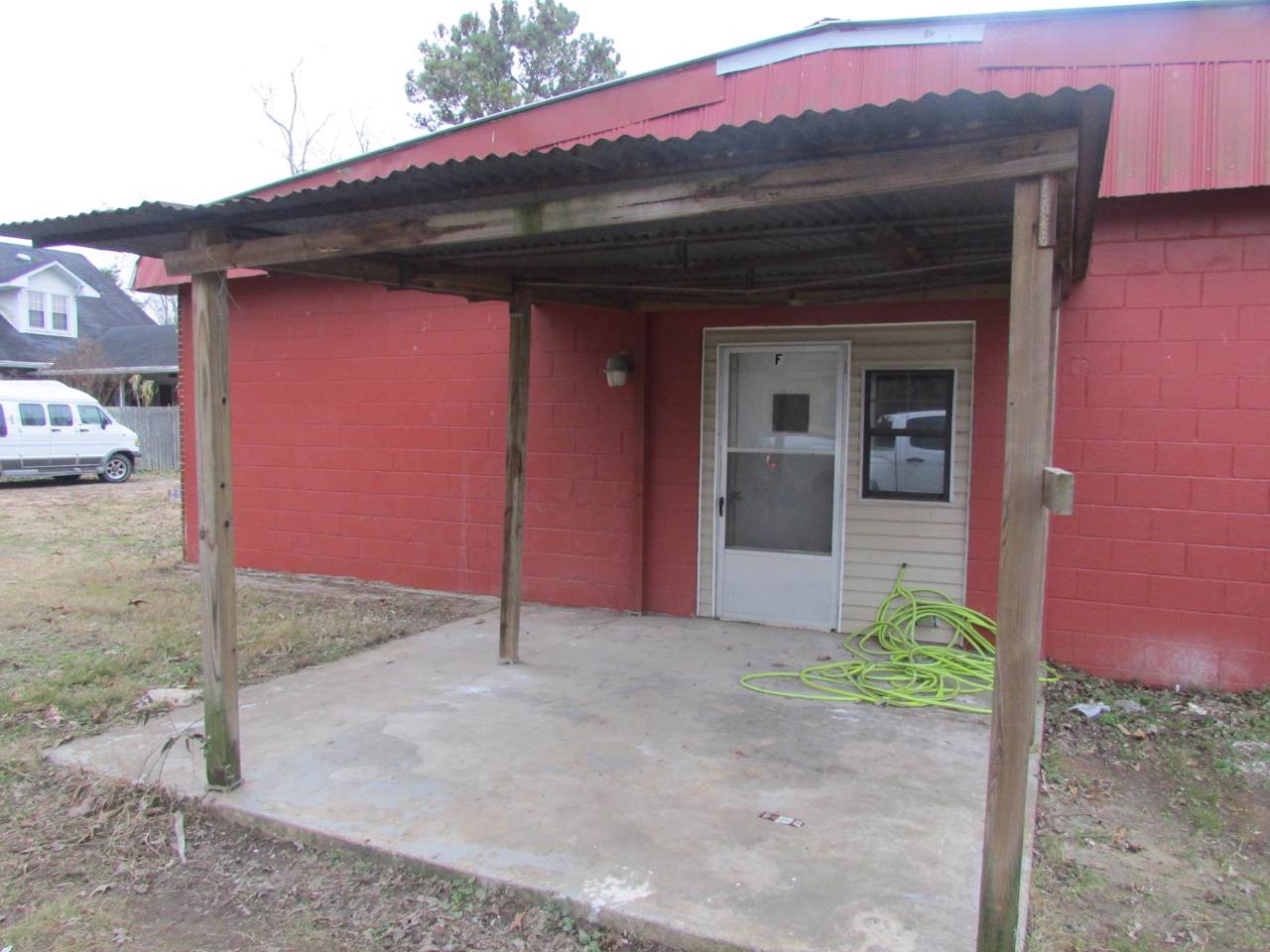 205 W Commerce St - Photo 1