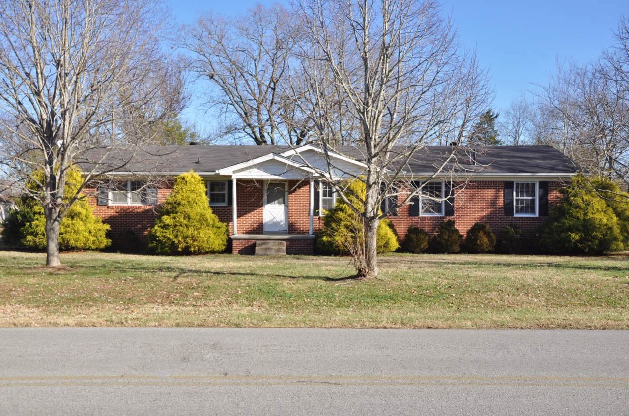838 Anthony Ave - Photo 1