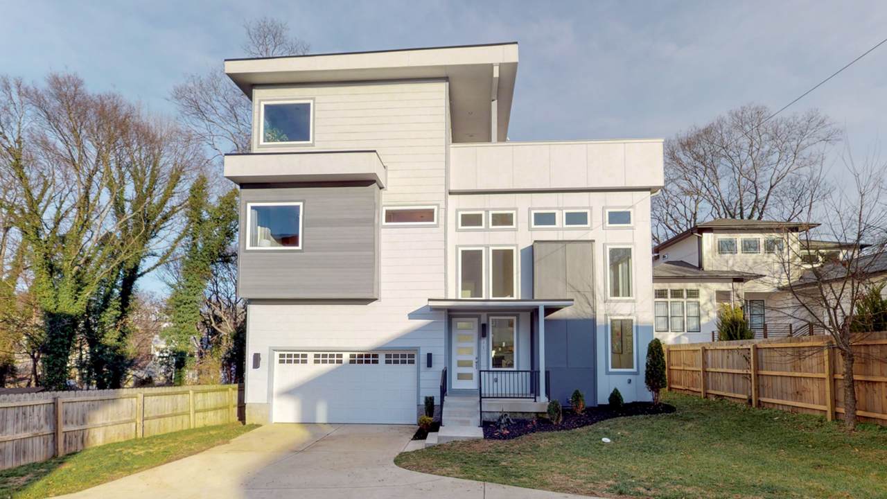 2816B W Kirkwood Ave - Photo 1