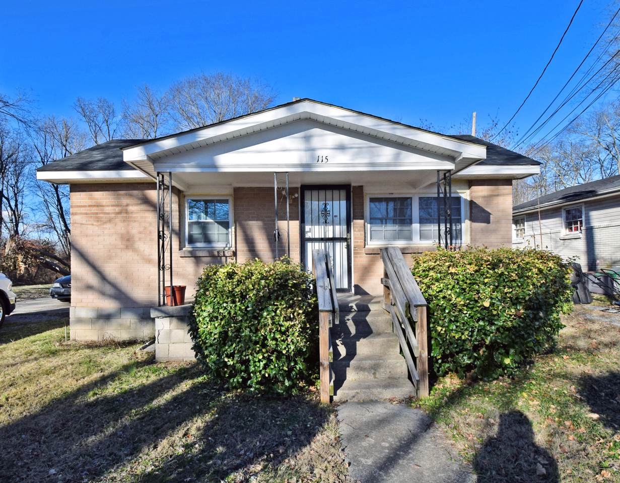 115 Brooks Aly - Photo 1