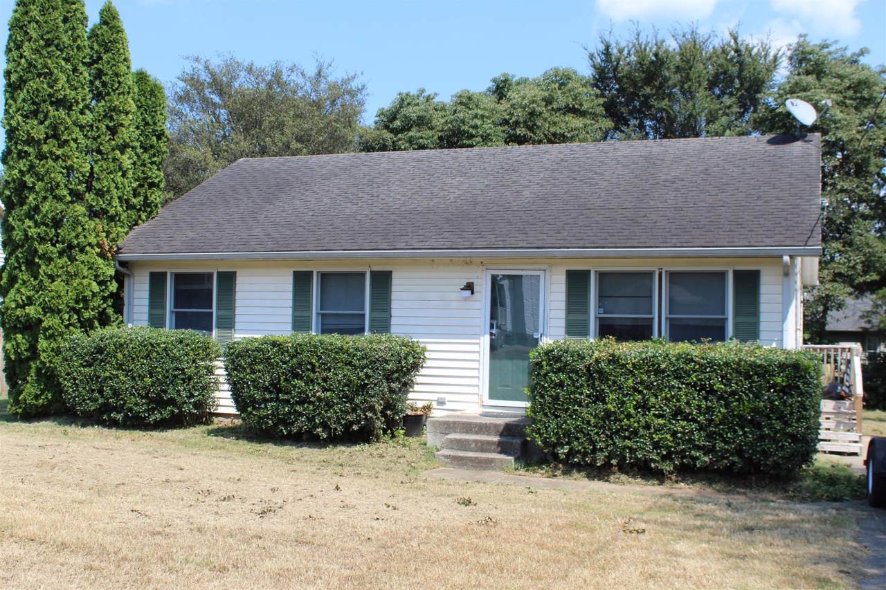 302 Clearlake Dr - Photo 1