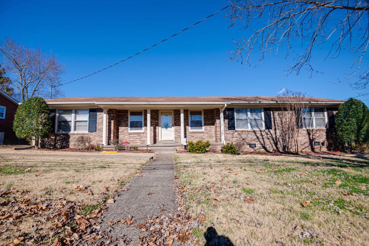 203 Lee Ln - Photo 1