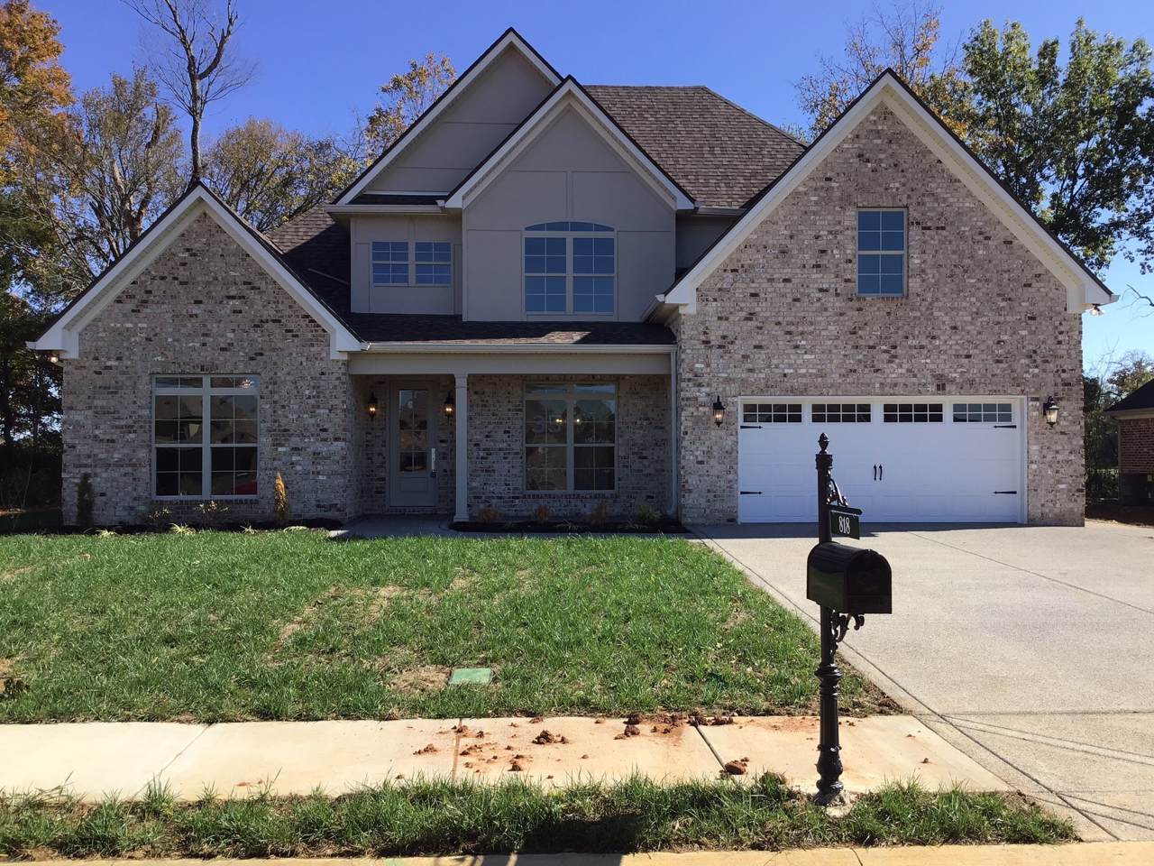 818 Licinius Ln - Photo 1