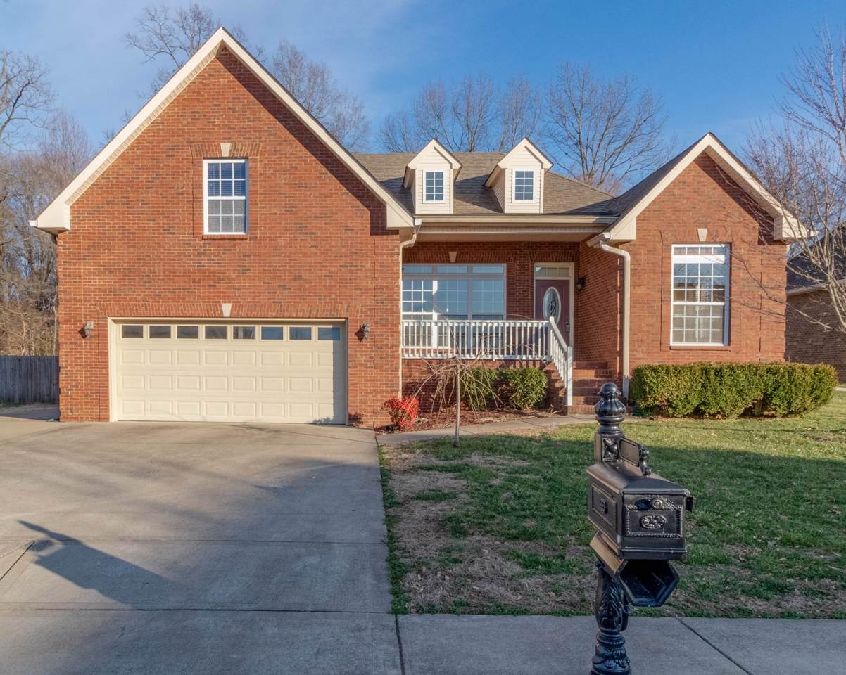 1213 Voyage Ct - Photo 1