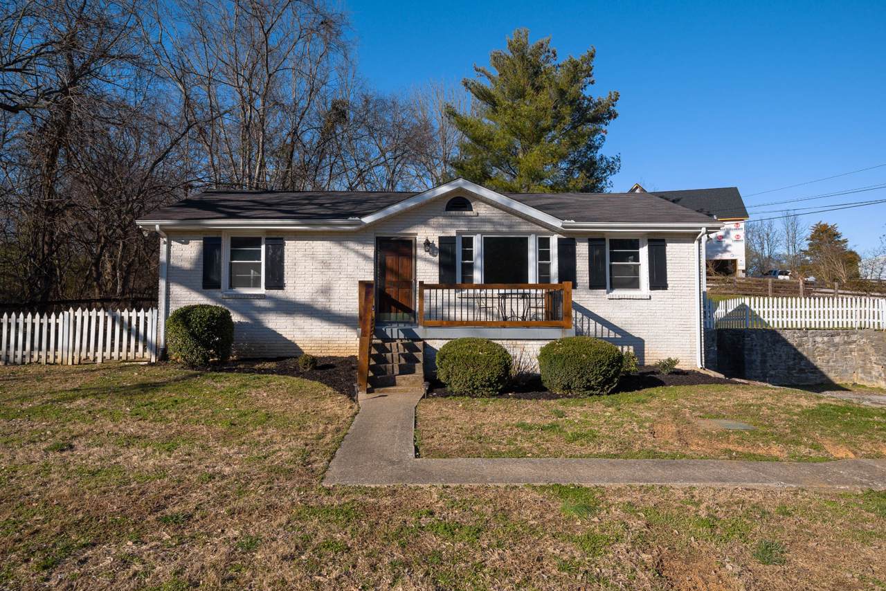 4032 Clovercroft Rd - Photo 1
