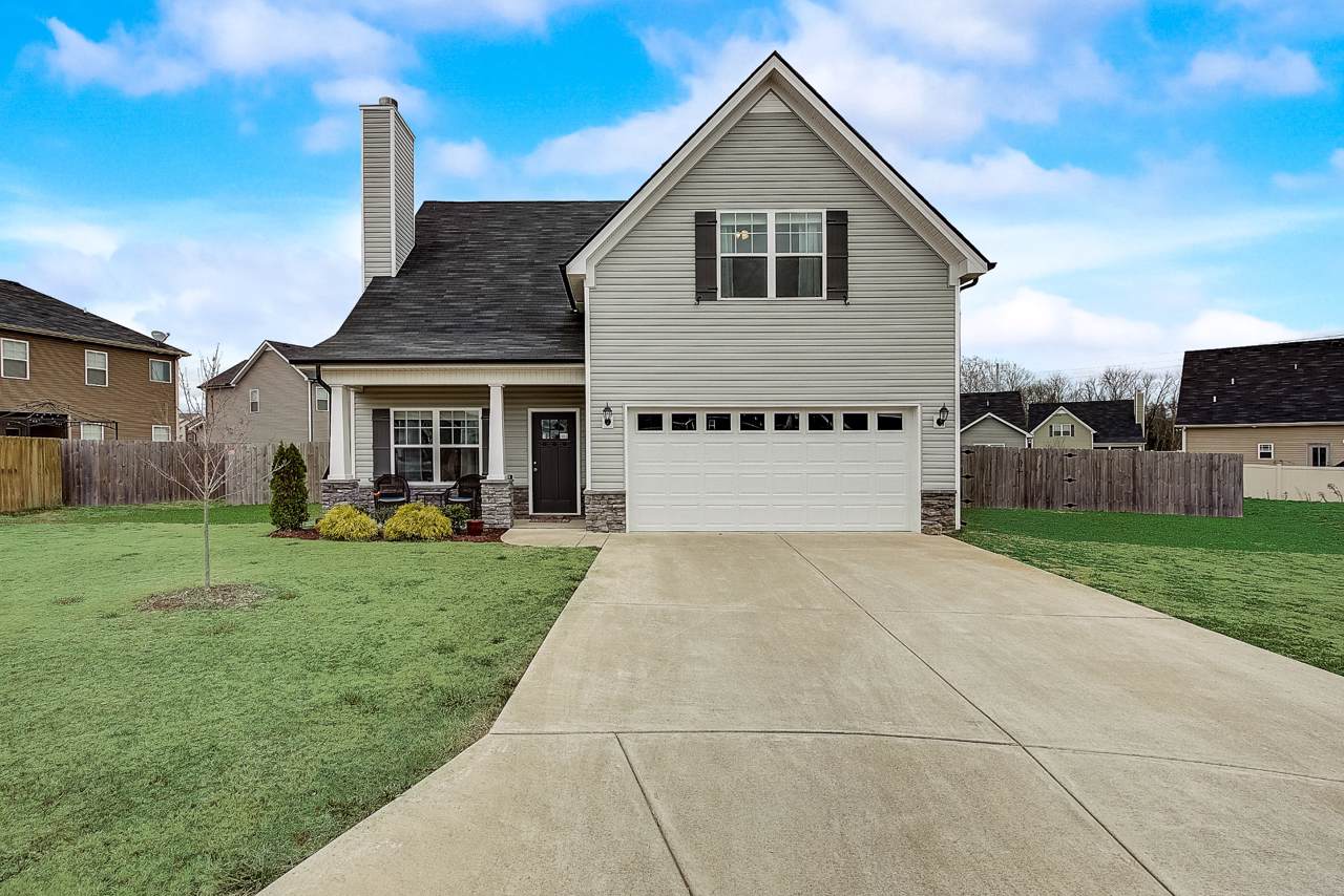 9002 Alona Ct - Photo 1
