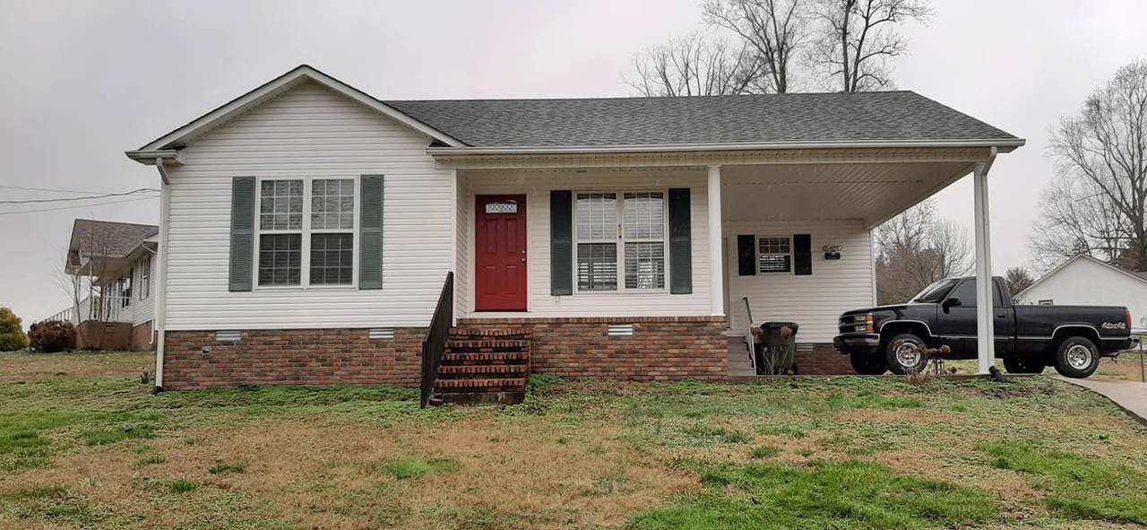 1007 Old Florence Rd - Photo 1