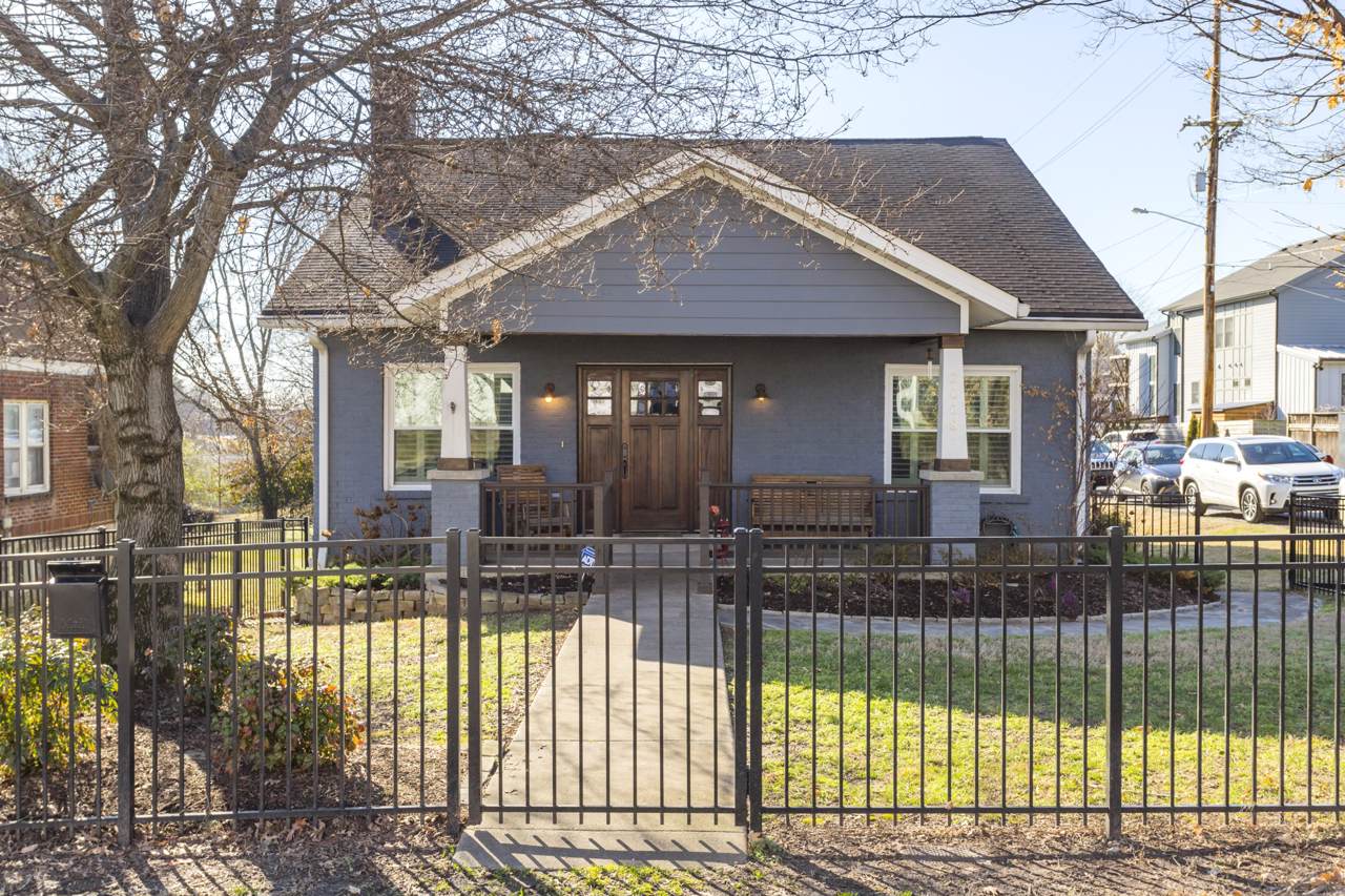2008 Eastland Ave - Photo 1