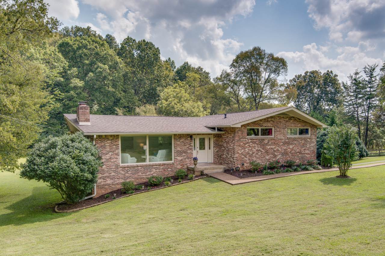 9077 Old Charlotte Pike - Photo 1