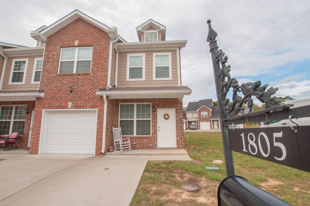1805 Villa Cir - Photo 1
